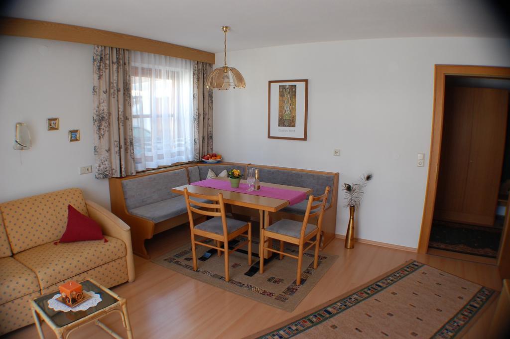 Apart Padöller Daire Nauders Oda fotoğraf